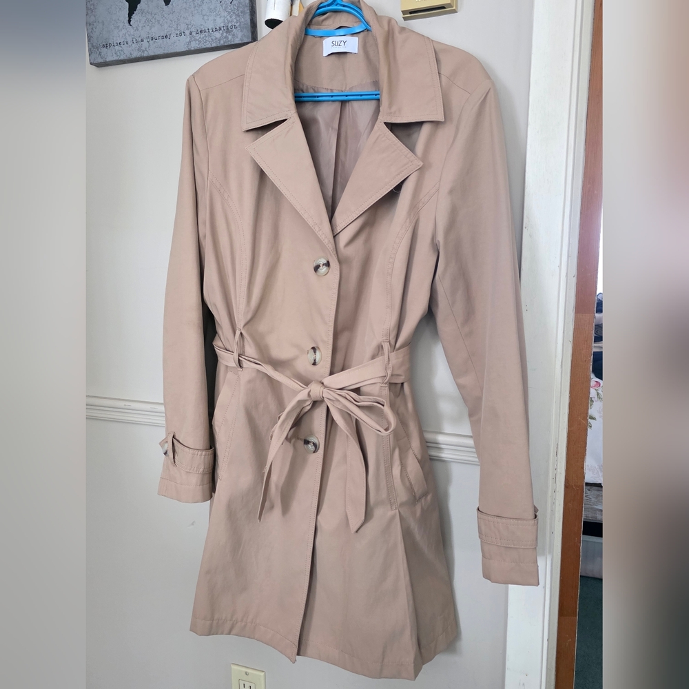 Women's Tan Trench Coat